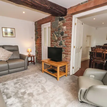 Holiday home Saddleback Barn
